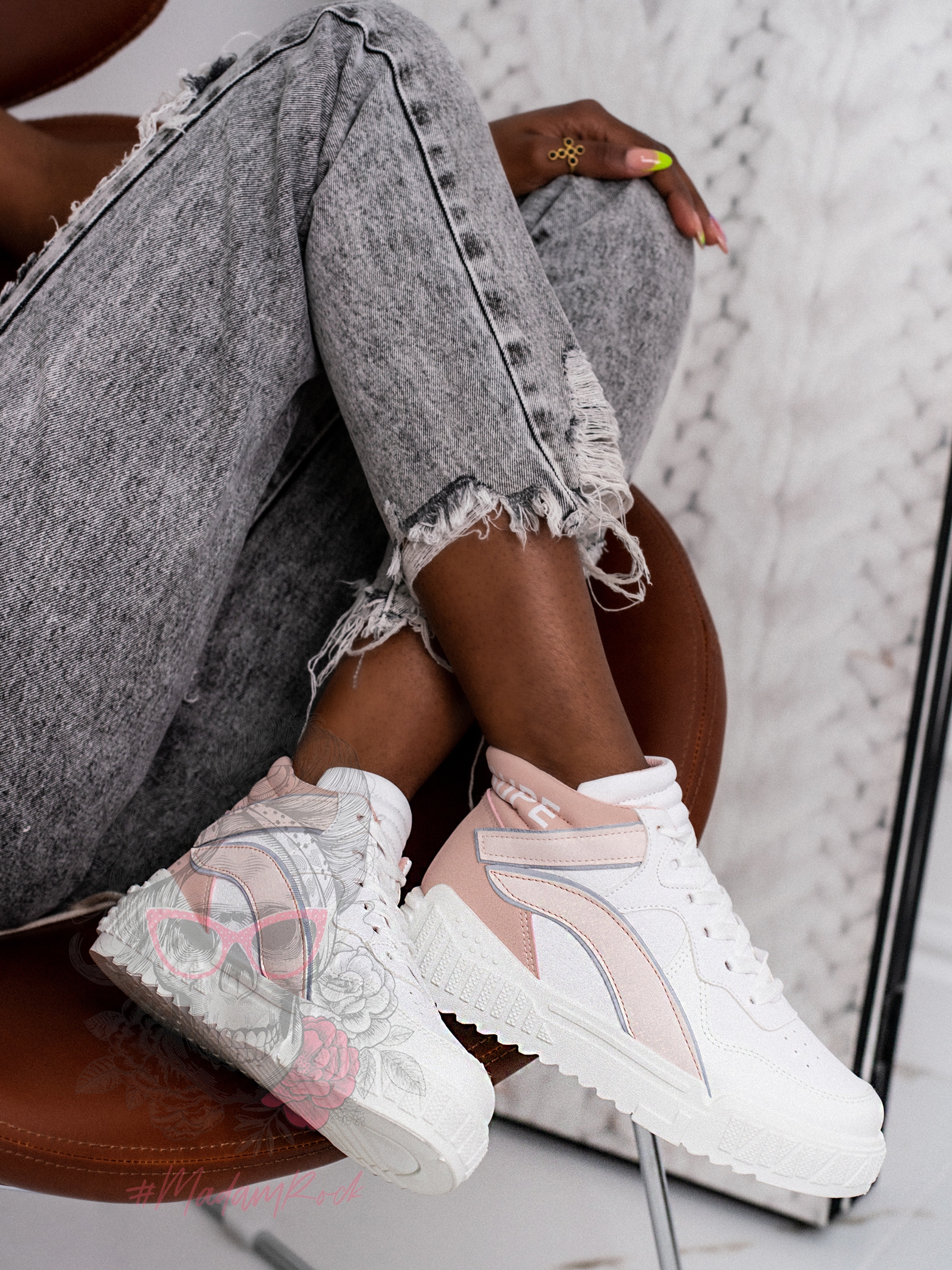 Buty sportowe Madam Supre białe z pudrowym