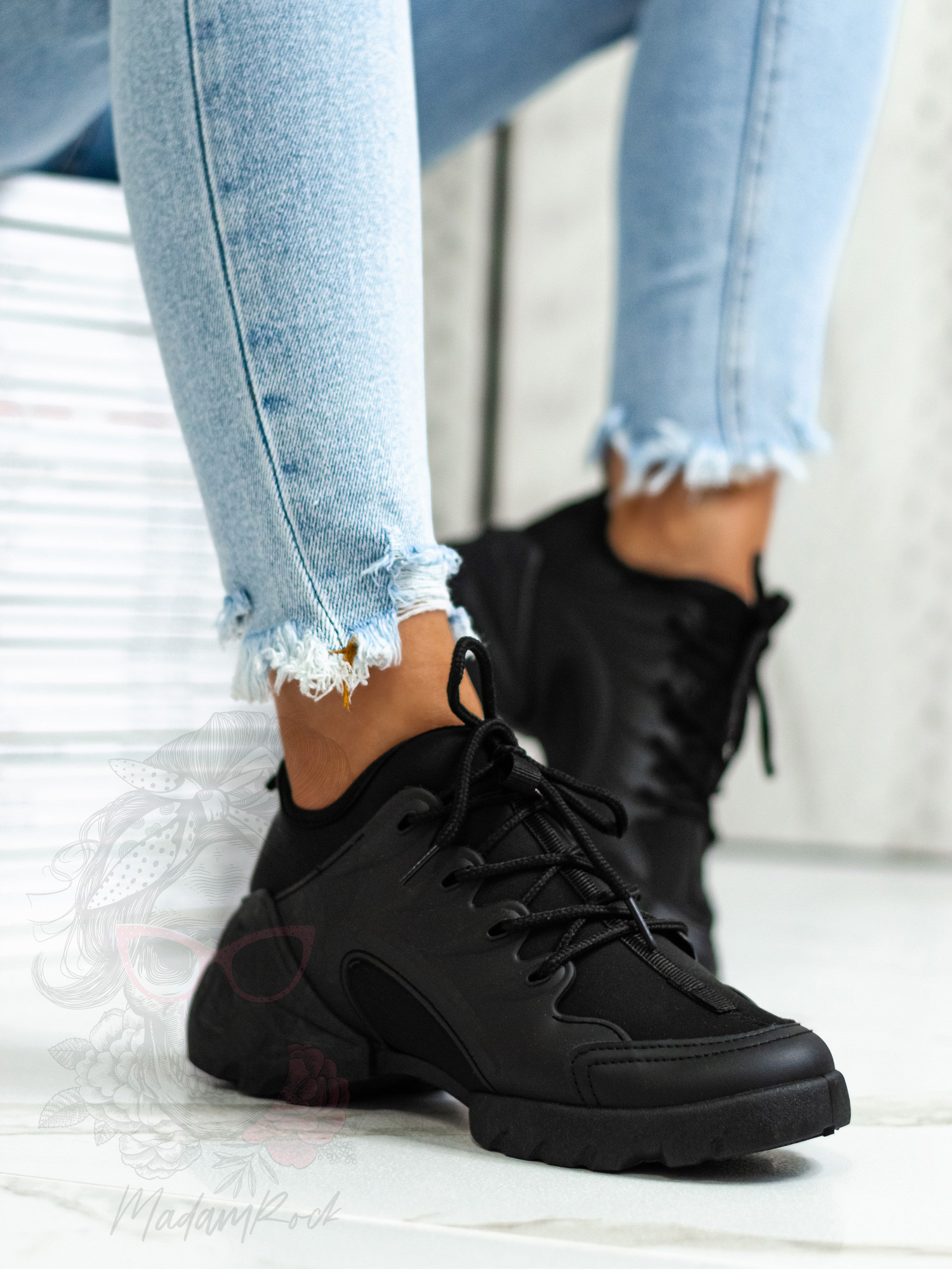 -WYPRZEDANE-Buty sportowe Madam Elsz czarne