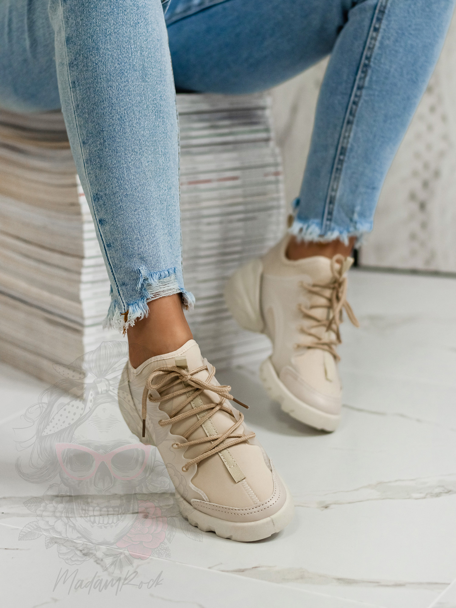 -WYPRZEDANE-Buty sportowe Madam Elsz beżowe
