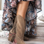 Botki z frędzlami Madam Maroco cappuccino