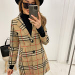 Płaszcz flauszowy w kratę Berro mid karmelowy