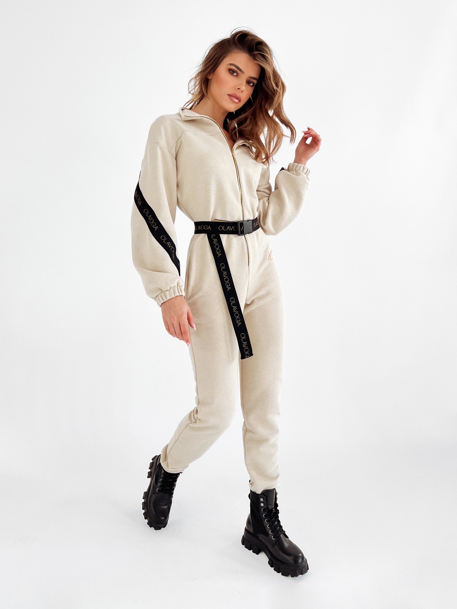 Kombinezon elegancki Fancy Stripe Ola Voga beżowy