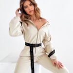 Kombinezon elegancki Fancy Stripe Ola Voga beżowy