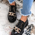 Półbuty lakierowane Forses Rock czarne