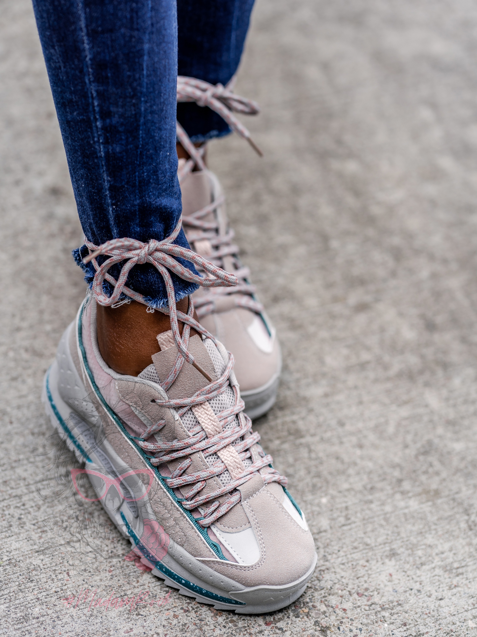 Buty sportowe Madam Shark szare- khaki Buty sportowe Madam Shark szare- khaki