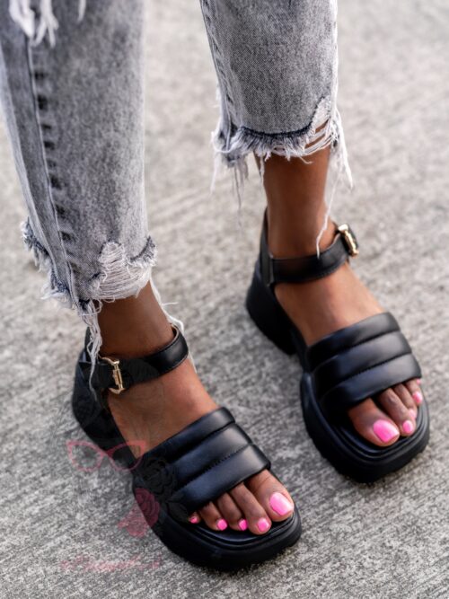 Sandały na platformie Madam Tuplo czarne