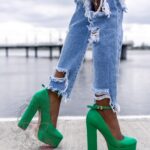 Czółenka na słupku Madam Pinkna zielone