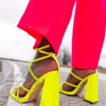 -wyprzedane-Sandały na słupku Rock Snap II żółte neonowe