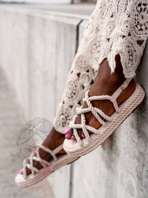 Sandały sznurowane Madam Cuerda beżowe