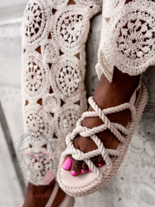 Sandały sznurowane Madam Cuerda beżowe