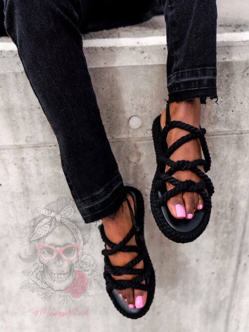 Sandały sznurowane Madam Cuerda czarne