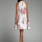 -WYPRZEDANE-Sukienka plisowana Euforia w kwiaty biała