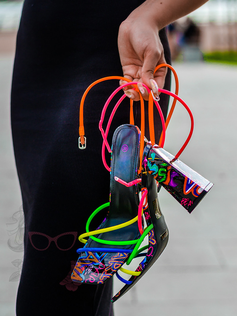 Sandały na słupku Rock Snap II kolorowe