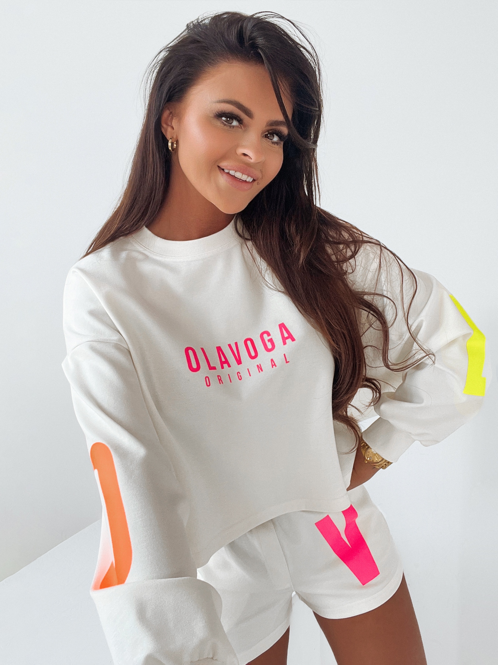 - WYPRZEDANE - Komplet ze spodenkami Big Neon Ola Voga ecru