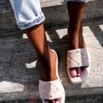 Klapki skórzane Madam Apart beżowe