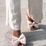 Klapki na obcasie Madam Minnie beżowe