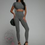 Komplet dopasowany Ola Voga Active Set szary