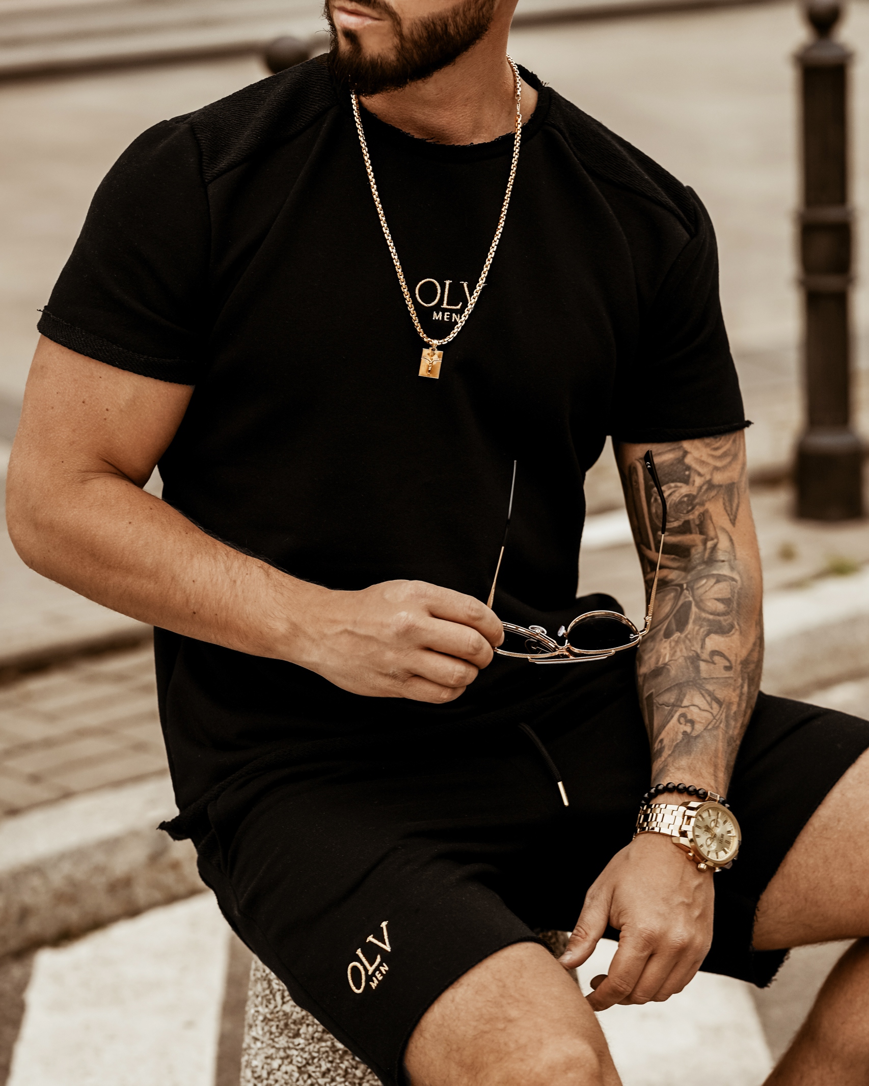 Komplet męski ze spodenkami Olv Man OLA VOGA czarny Komplet męski ze spodenkami Olv Man OLA VOGA czarny