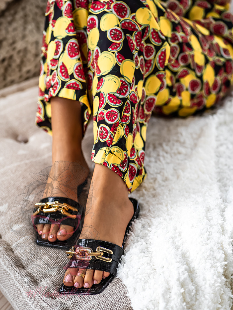 Klapki z łańcuchem Rock Elecato czarne