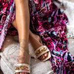 Klapki z łańcuchem Rock Elecato beżowe