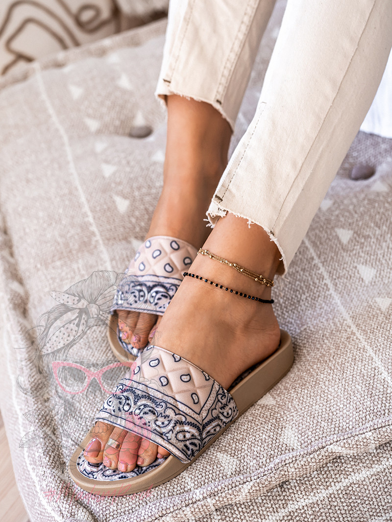 Klapki miękkie Rock Versaco beżowe