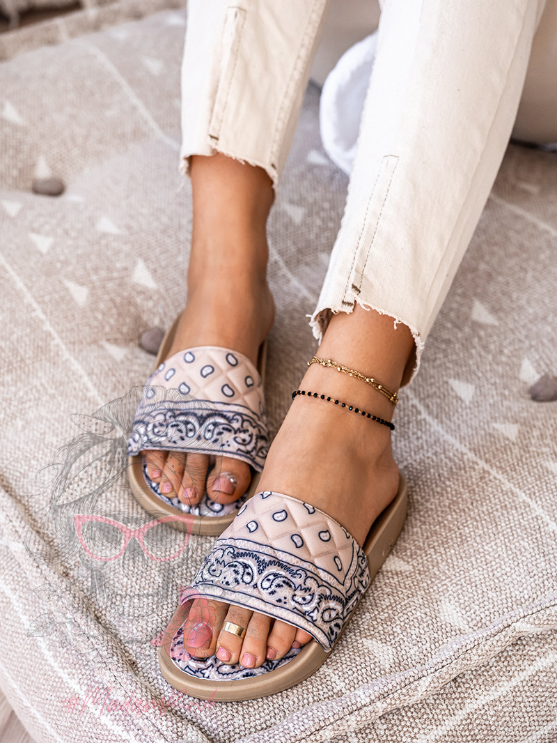 Klapki miękkie Rock Versaco beżowe