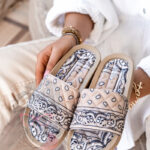 Klapki miękkie Rock Versaco beżowe