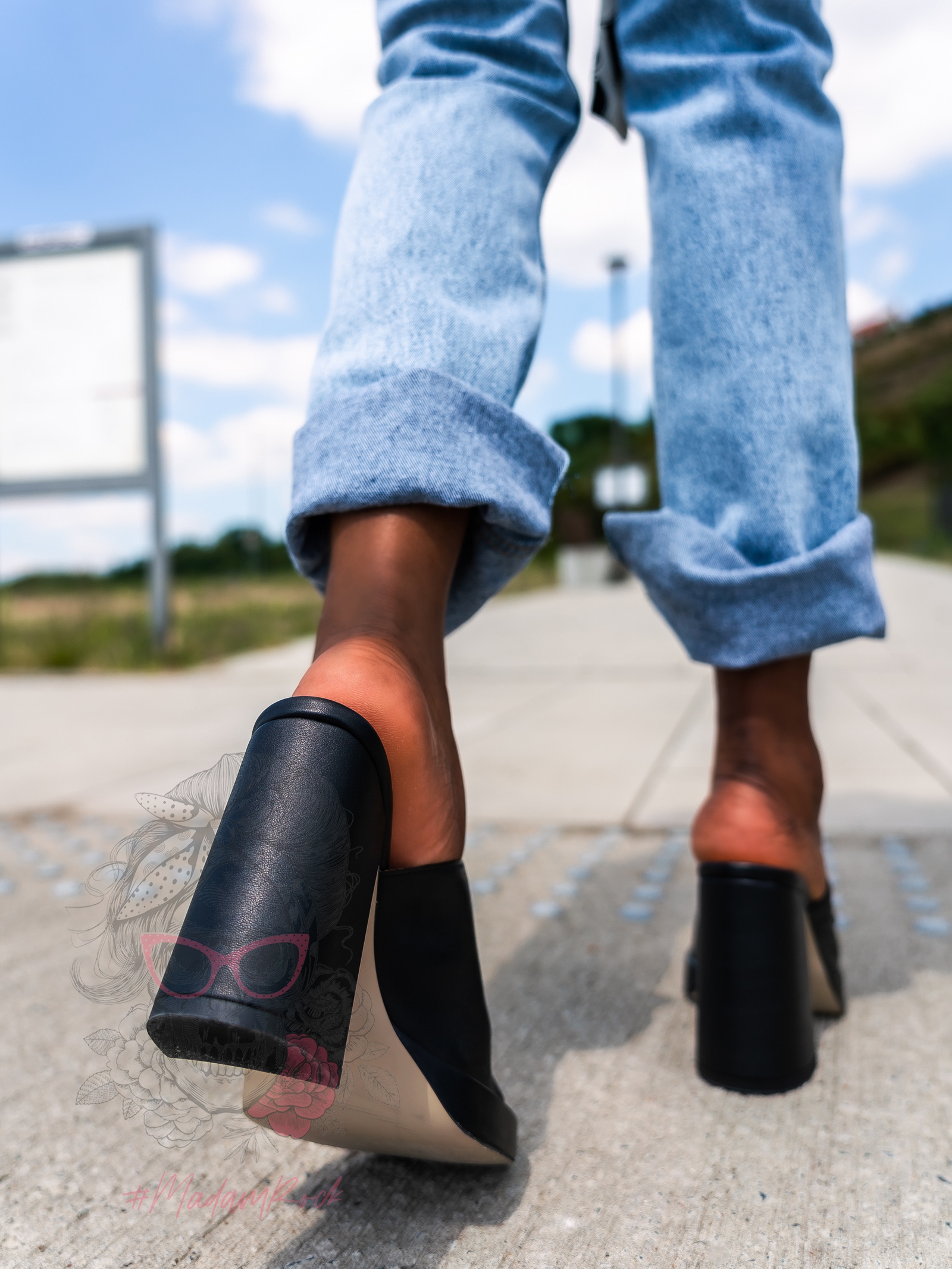 Klapki skórzane Madam SwisSwis czarne Klapki skórzane Madam SwisSwis czarne