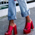 Klapki na platformie Madam Mediolan malinowe