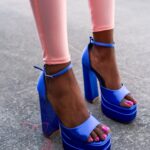 Sandały na słupku Madam Huch szafirowe