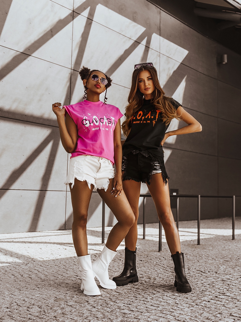 T-shirt bawełniany G.O.A.T amarantowy