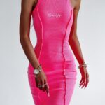 Sukienka modelująca Sexy Lines Ola Voga różowa