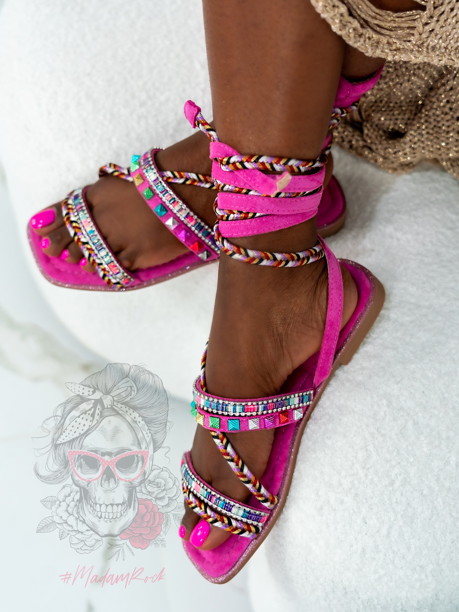 Sandały wiązane Madam DelMar fuksja