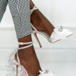 Czółenka szpilki Pretty Woman VI białe