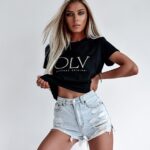 T-shirt bawełniany OLV Logo O'la Voga czarny