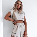 Komplet z przeszyciami Sporty Outline Ola Voga beżowy