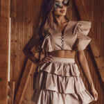 Komplet z falbankami Paloma beżowy