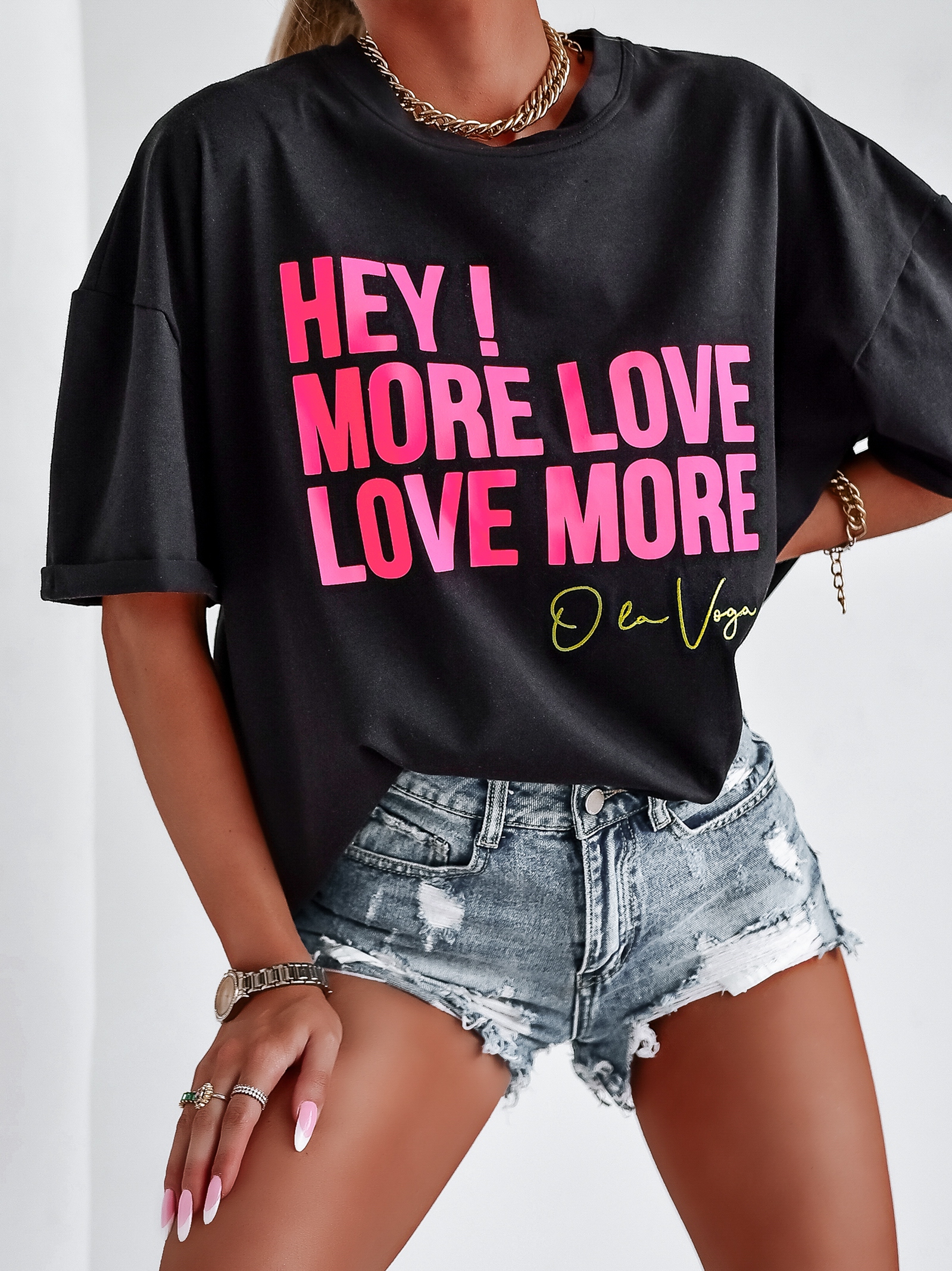 T-shirt oversize Love More O'La Voga czarny vs neonowy róż