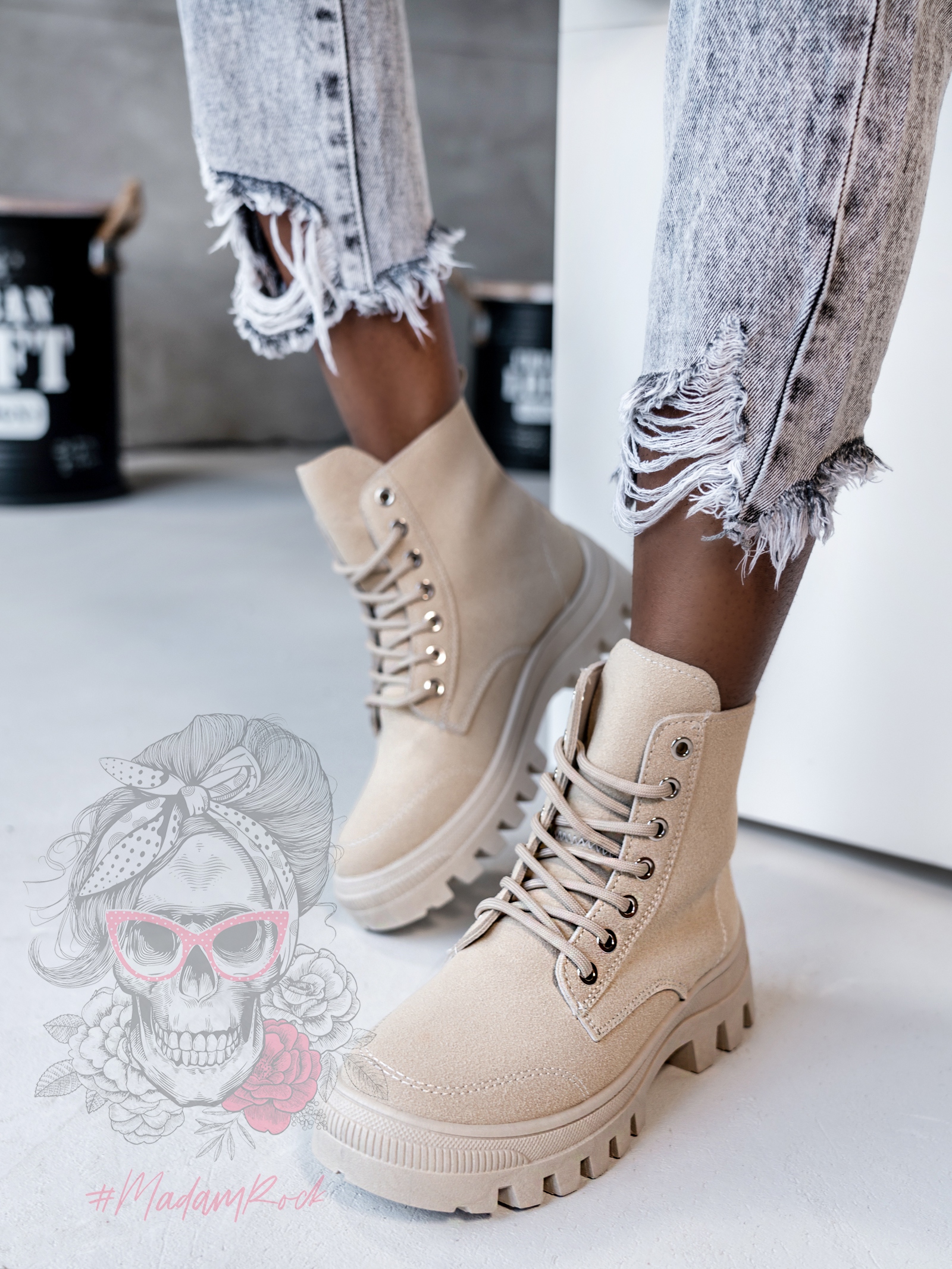 Traperki zamszowe Madam Terra beżowe