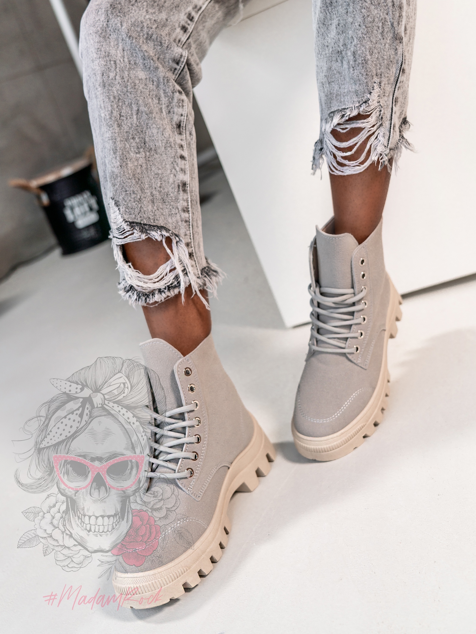 Traperki zamszowe Madam Terra szare Traperki zamszowe Madam Terra szare