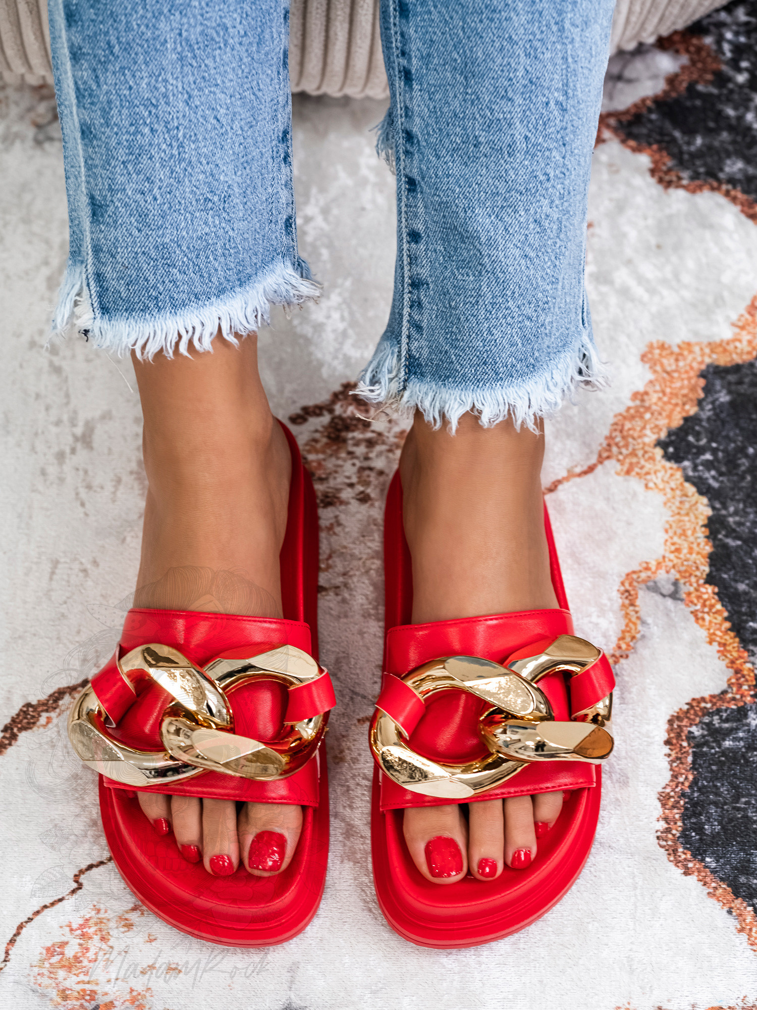 Klapki profilowane z ogniwami Luqks Rock czerwone