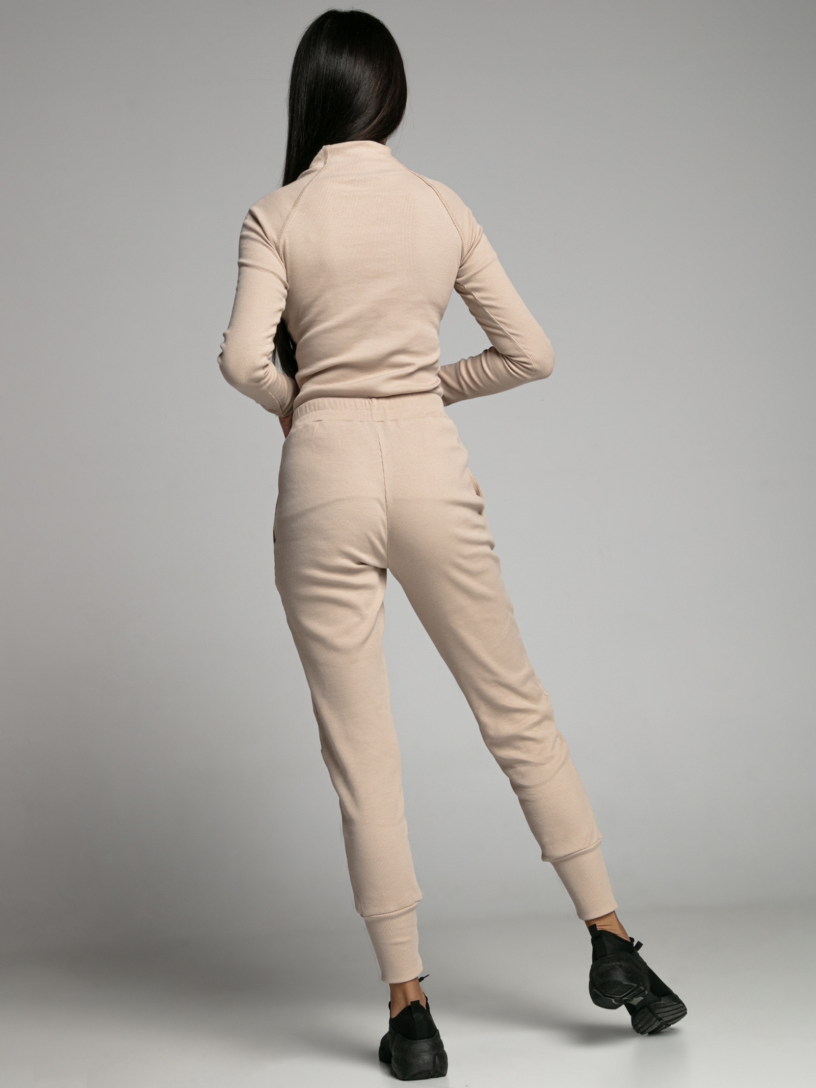 Komplet prążkowany Laki Sort beżowy