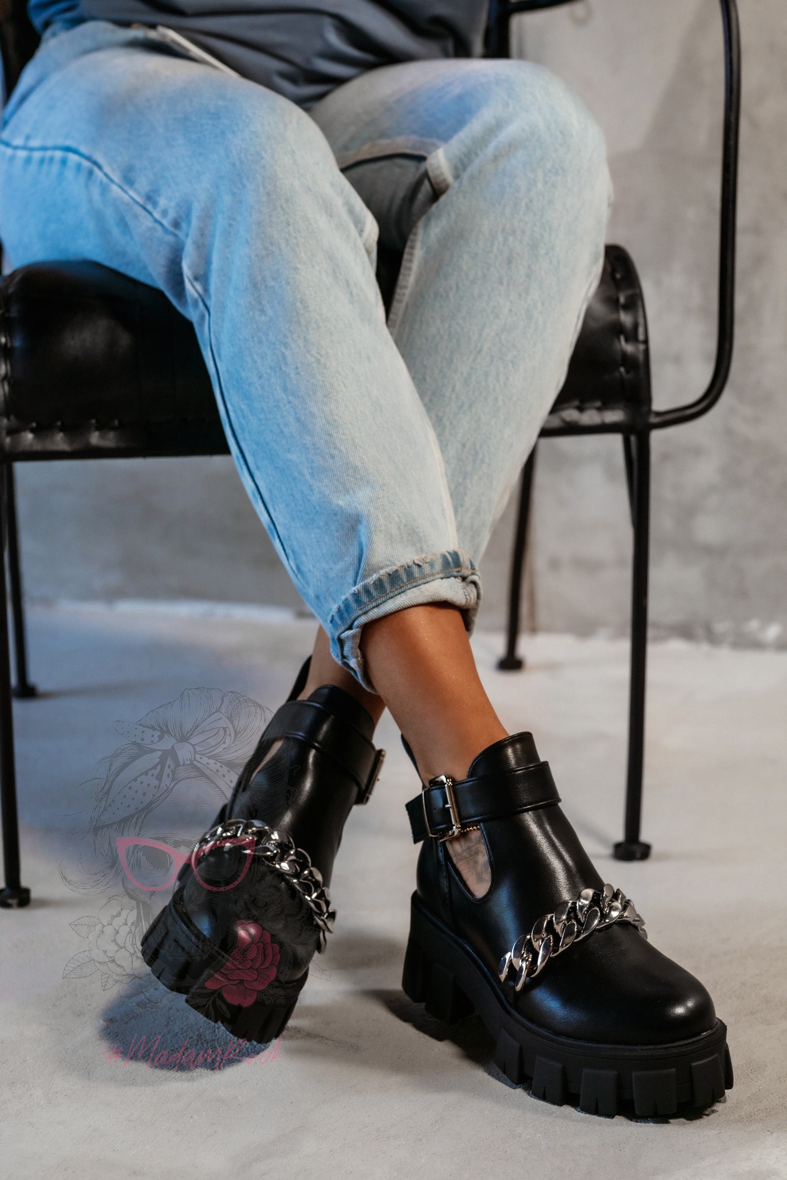 Botki trapery z łańcuchem Rock Strand czarny