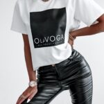 T-shirt z nadrukiem O'la Voga Big Square ecru