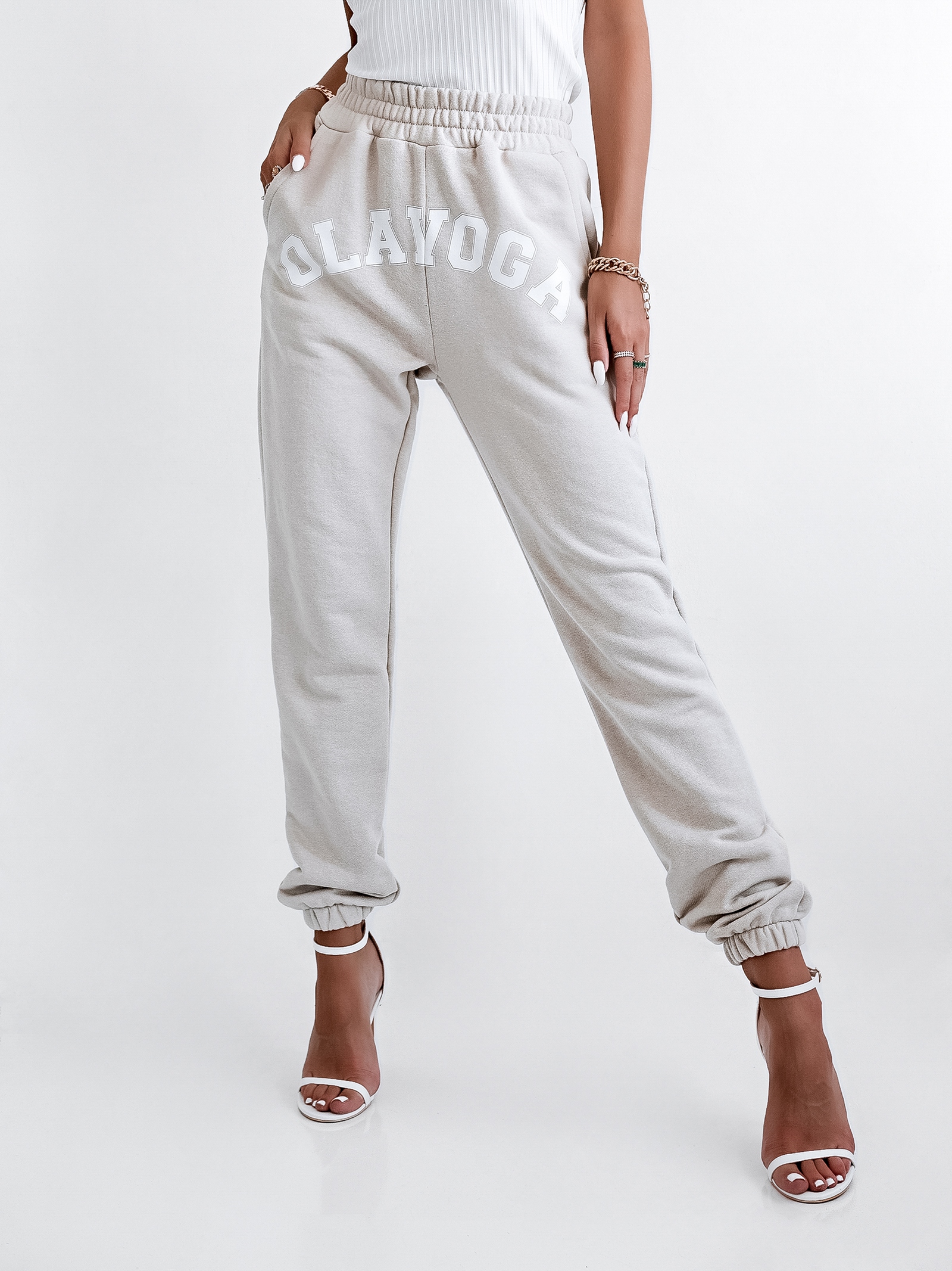 Spodnie dresowe Front Print Ola Voga j.beżowe