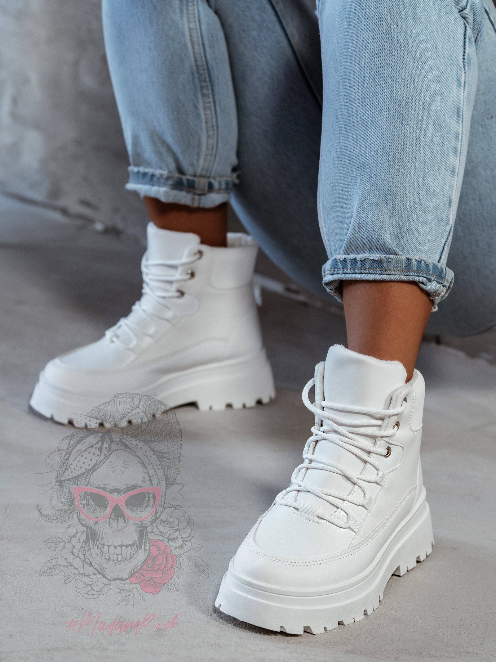 Botki trapery Madam Plum białe