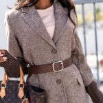 Marynarka jesienna z paskiem Shagen brązowa