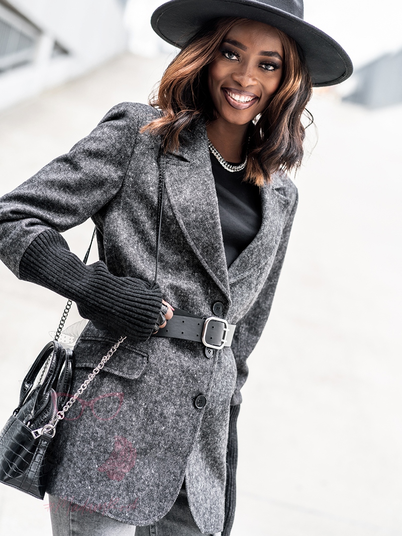 Marynarka jesienna z paskiem Shagen czarna Marynarka jesienna z paskiem Shagen czarna