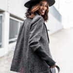 Marynarka jesienna z paskiem Shagen czarna