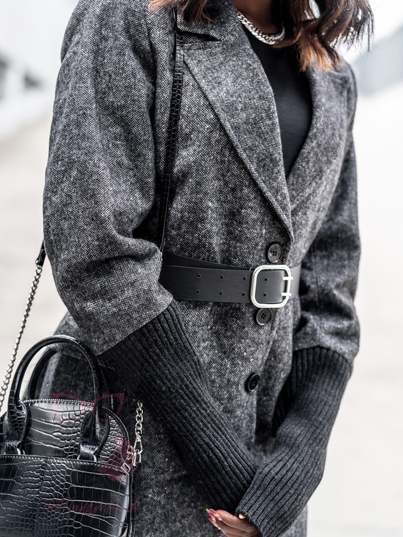 Marynarka jesienna z paskiem Shagen czarna Marynarka jesienna z paskiem Shagen czarna